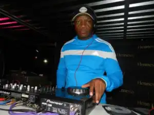 Glen Lewis - Love Can Damage Your Health (Abicah Soul & Dennis Ferrer)